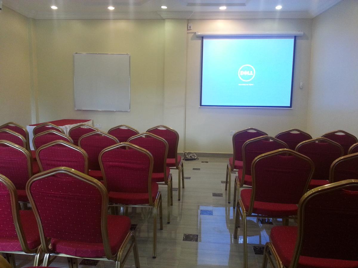De Rembrandt Hotels And Suites Ikeja Luaran gambar
